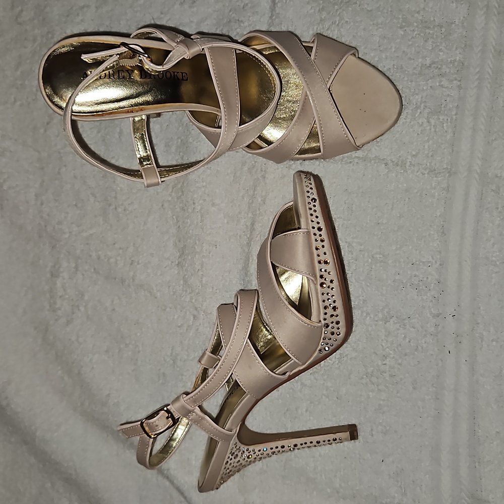 High heel dress sandles
